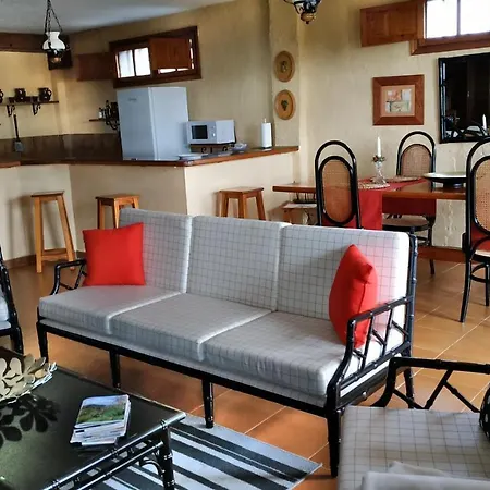 Alis Apartment *
