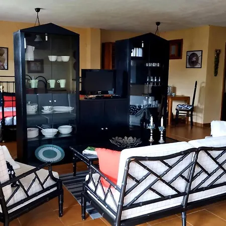 Alis Apartment *