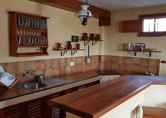 Alis Apartman *